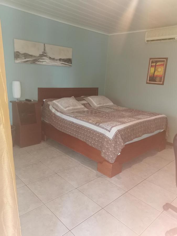Hotel Vale'S Chiles  Kültér fotó