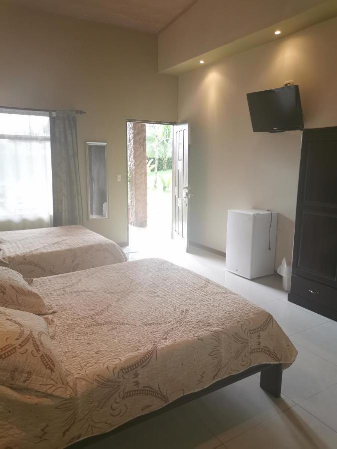 Hotel Vale'S Chiles  Kültér fotó