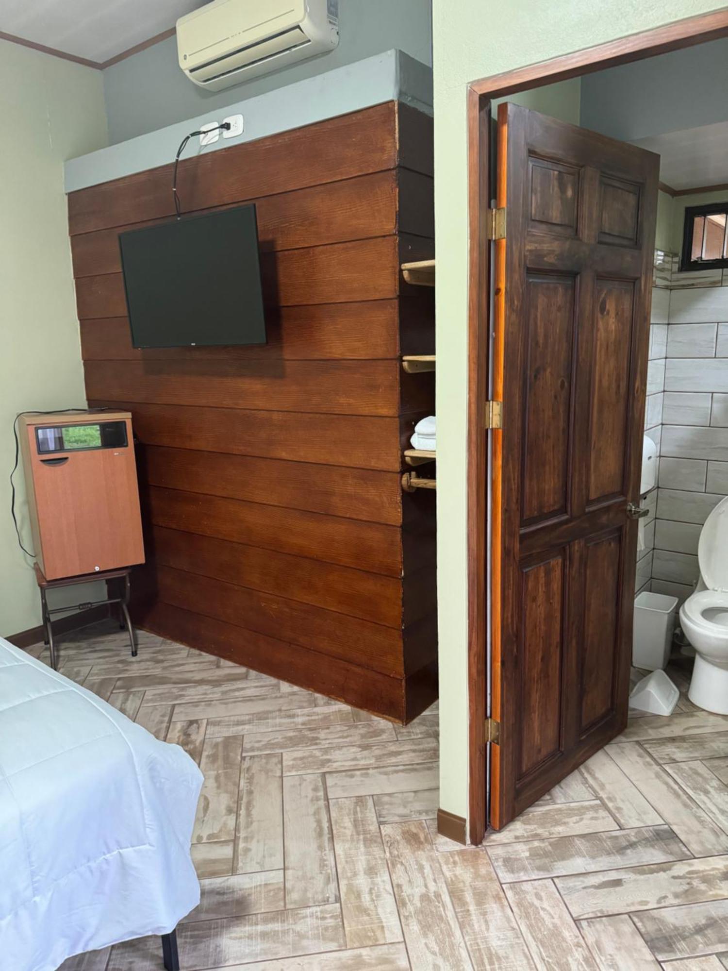 Hotel Vale'S Chiles  Kültér fotó