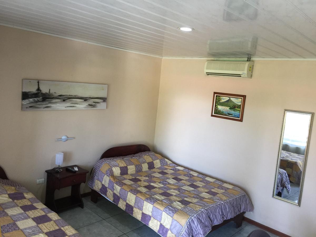 Hotel Vale'S Chiles  Kültér fotó
